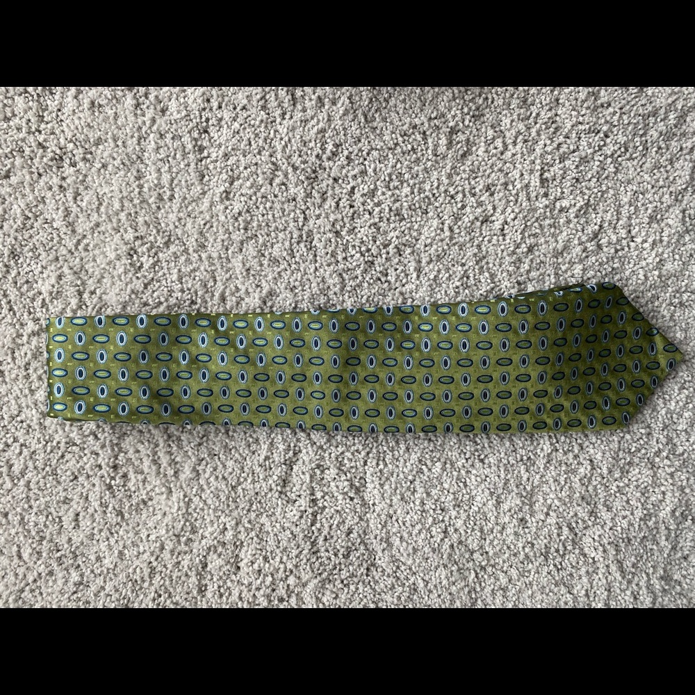 Boss tie in green design